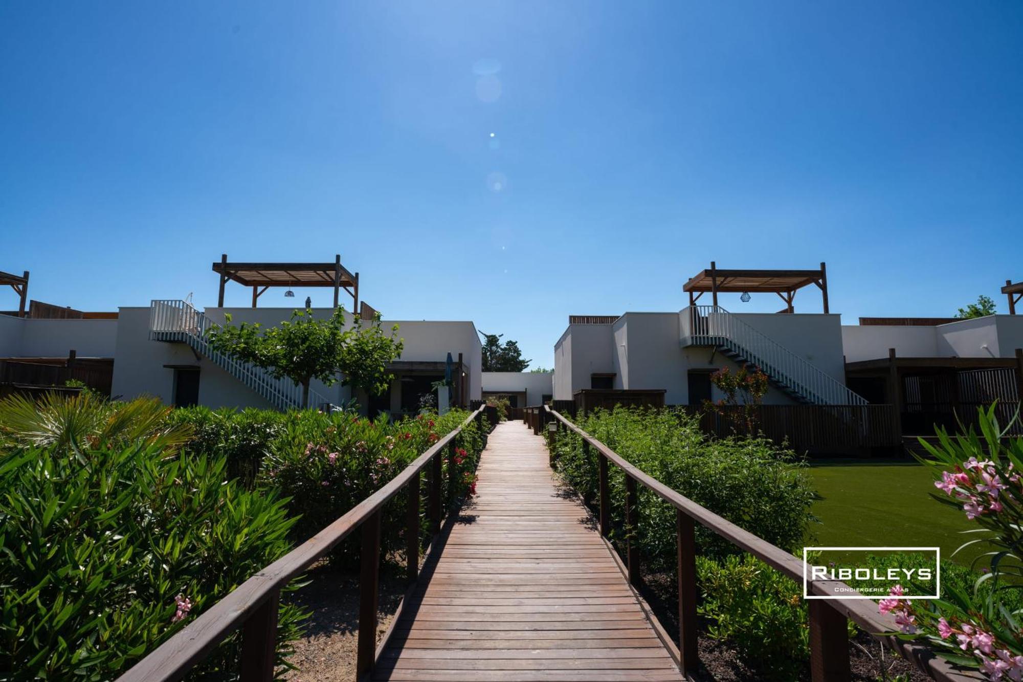 ויאס Villa T3 Climatisee En Residence Avec Piscine מראה חיצוני תמונה