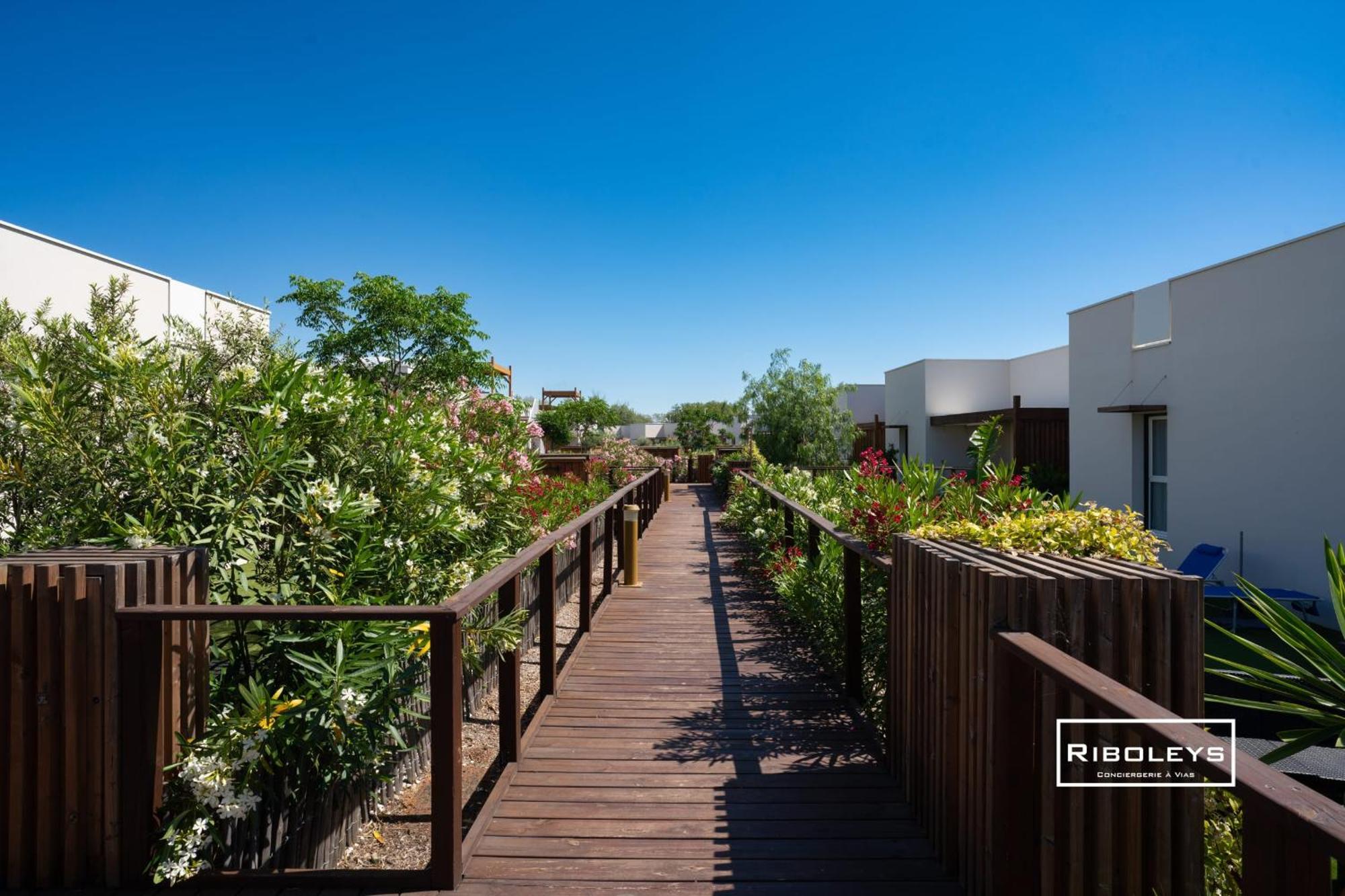 ויאס Villa T3 Climatisee En Residence Avec Piscine מראה חיצוני תמונה