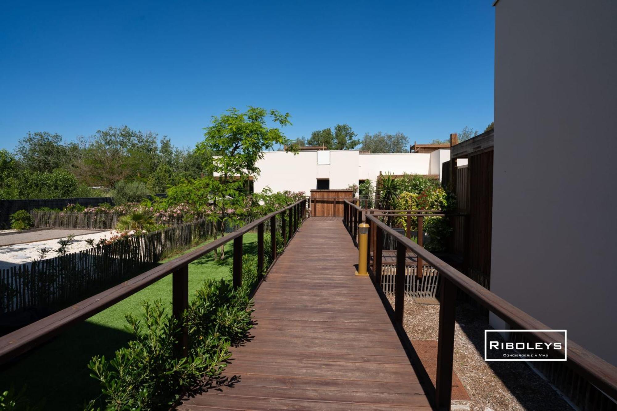 ויאס Villa T3 Climatisee En Residence Avec Piscine מראה חיצוני תמונה